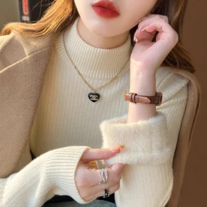 cn-11134207-820l4-mgocy9gflfd702.webp Fleece Lined Long Sleeve Knitwear Free Size