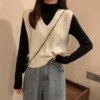 my-11134201-23020-0jrizaqzumnv70.webp V neck Cropped Knitwear Tank Top Free Size