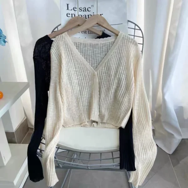 sg-11134201-23020-cyt9knv51tnv59.webp Women Long Sleeves Cardigan Knitted Blouses Free Size (30kg-65kg)