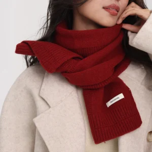 sg-11134201-7rdwe-mcuowcheamhada.webp MISSKOI Pure Wool Winter Scarf