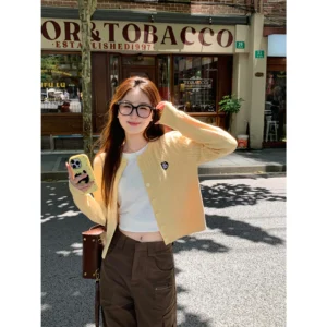 sg-11134201-7rdy7-m13opbnl4dyhd9.webp Crew Neck Open Front Knitwear Free Size